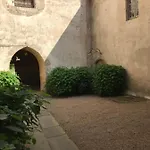 Chateau De Vesset فندق مبيت وإفطار