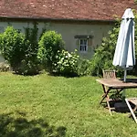 Chateau De Vesset 4* Tréteau
