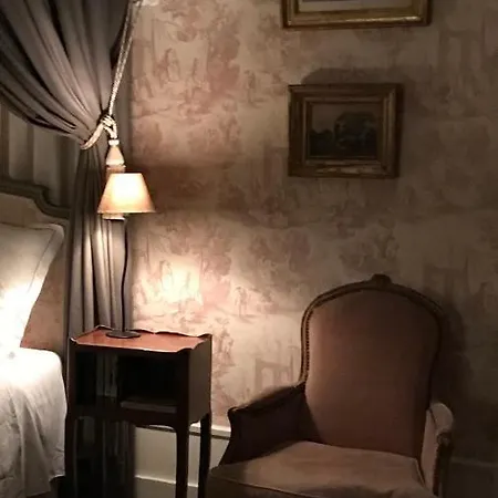 Bed & Breakfast Chateau De Vesset Tréteau