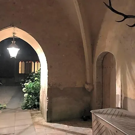 Chateau De Vesset 4* Tréteau